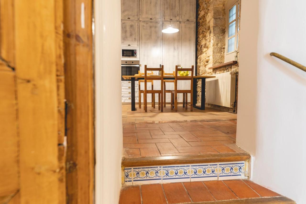 Bravissimo Placa Del Vi, Authentic Historic Apartment Girona Kültér fotó