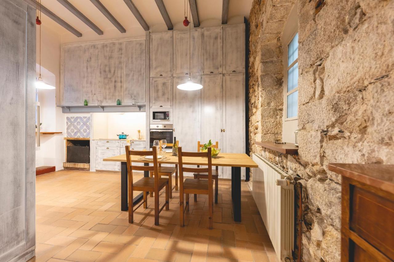 Bravissimo Placa Del Vi, Authentic Historic Apartment Girona Kültér fotó